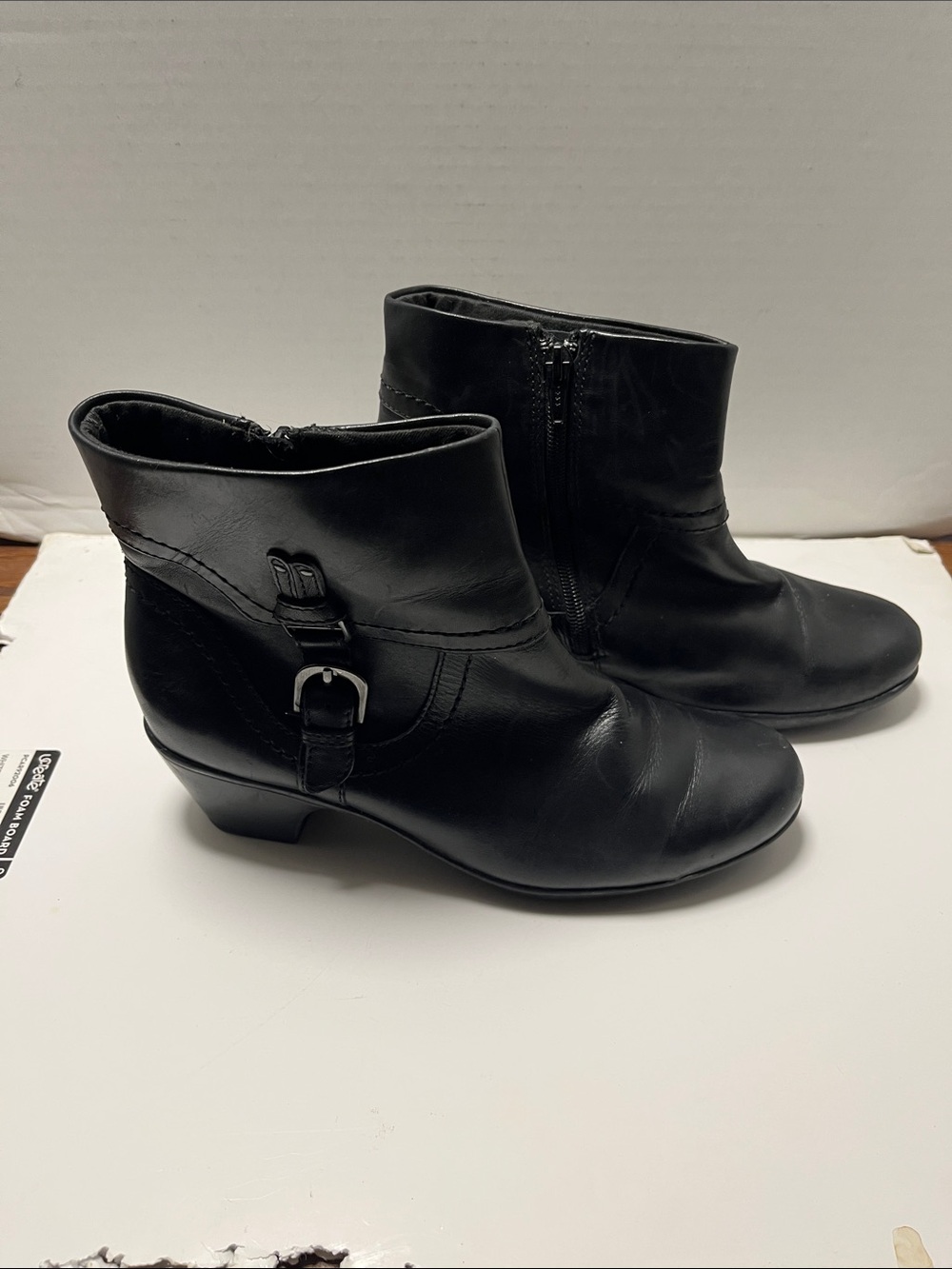 CLARKS BENDABLES ANKLE BOOTS SIDE ZIP